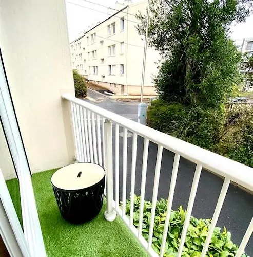 Daire Pluton - Sils Caen